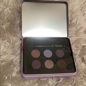 Eyeshadow kit